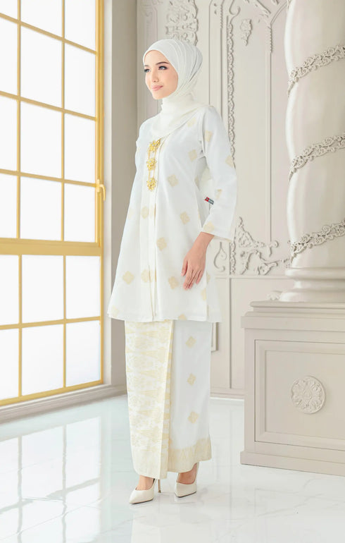 Anggun Kebaya | White Gold - With Lining